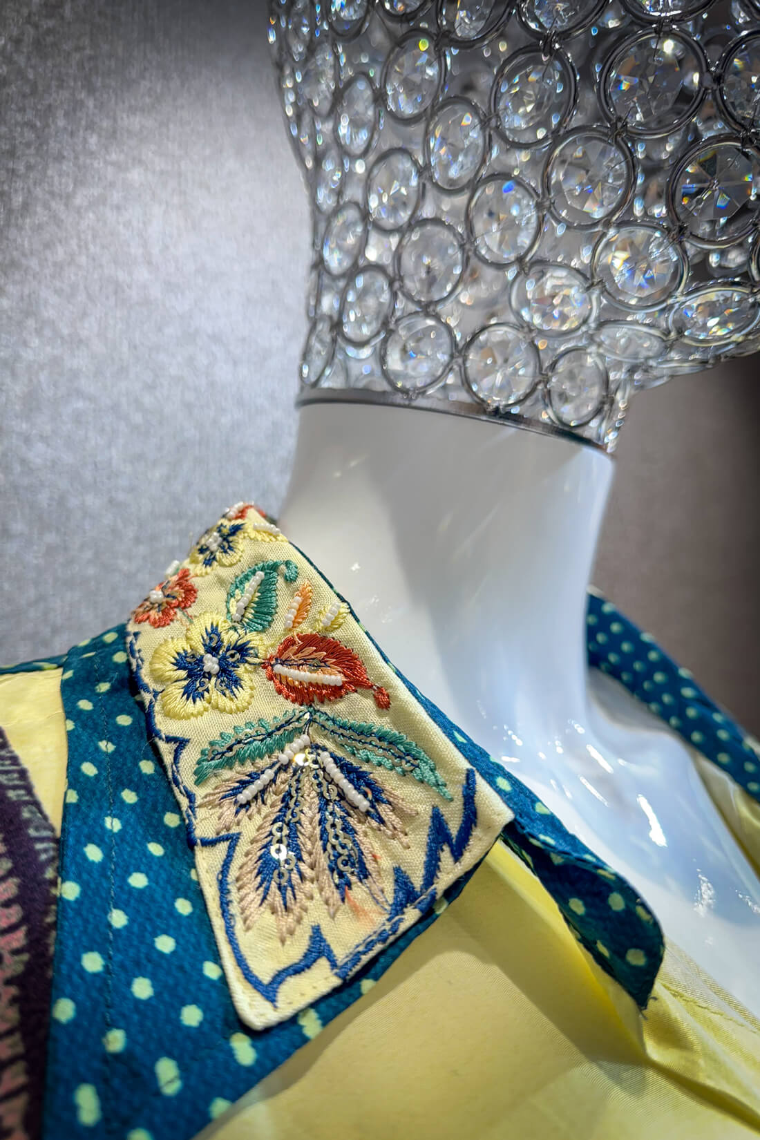 Collar Embroidered Digital Print