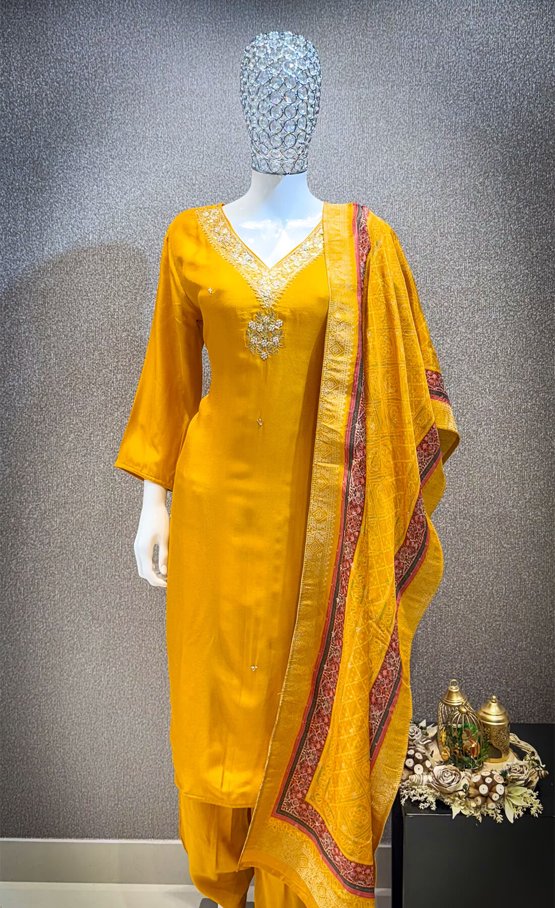 Embellished Work 3piece - Mustard Yellow