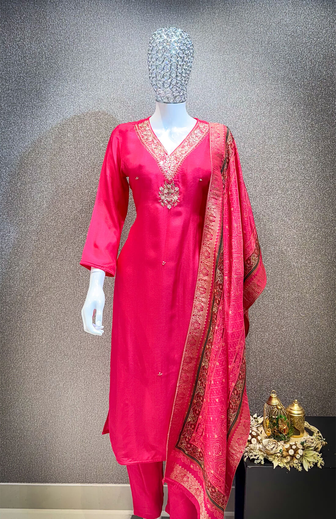Embellished Work 3piece - Pinkish Red