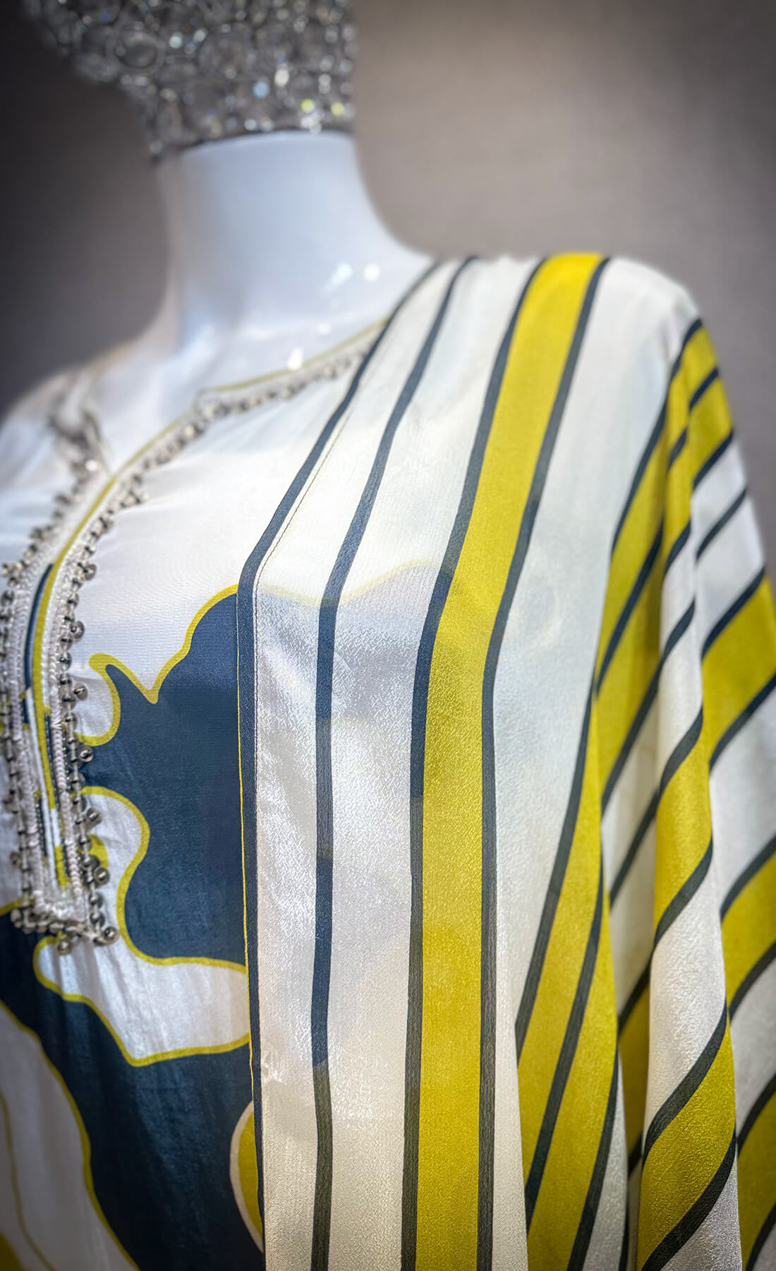 Embellished Work 3piece - Yellow with White
