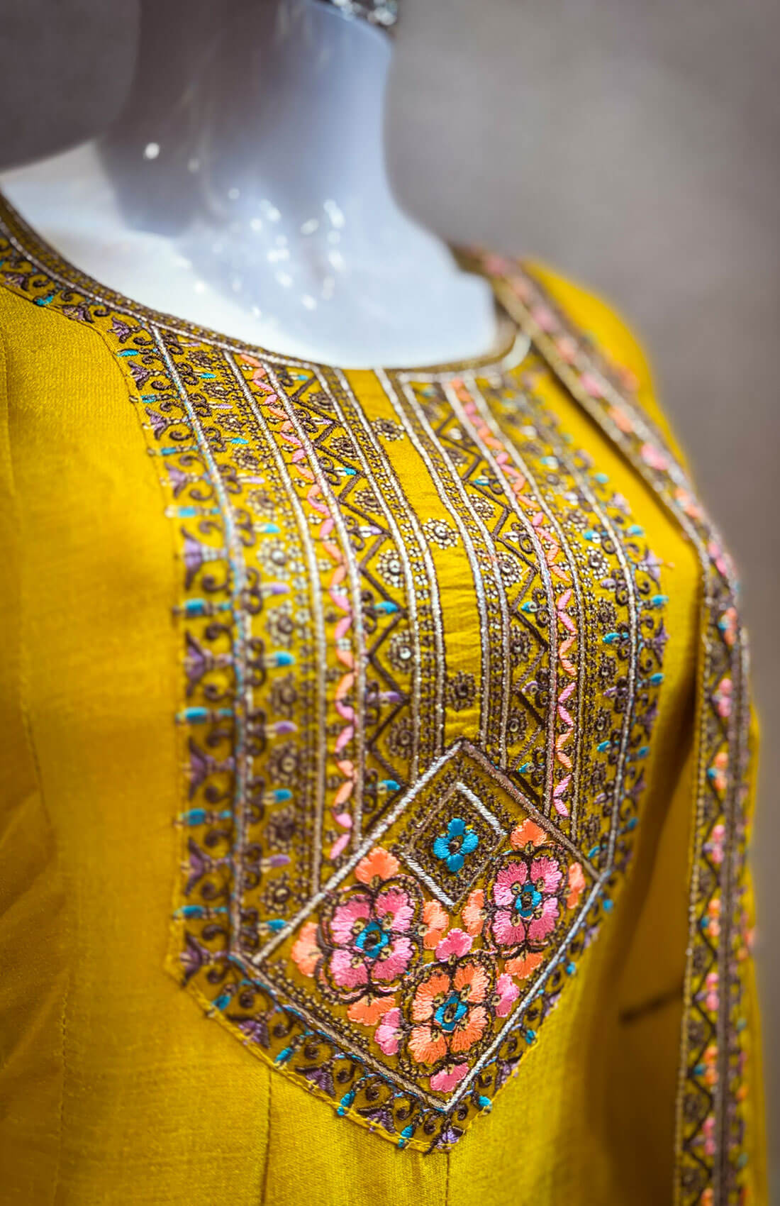 Hand Work 3piece - Yellow