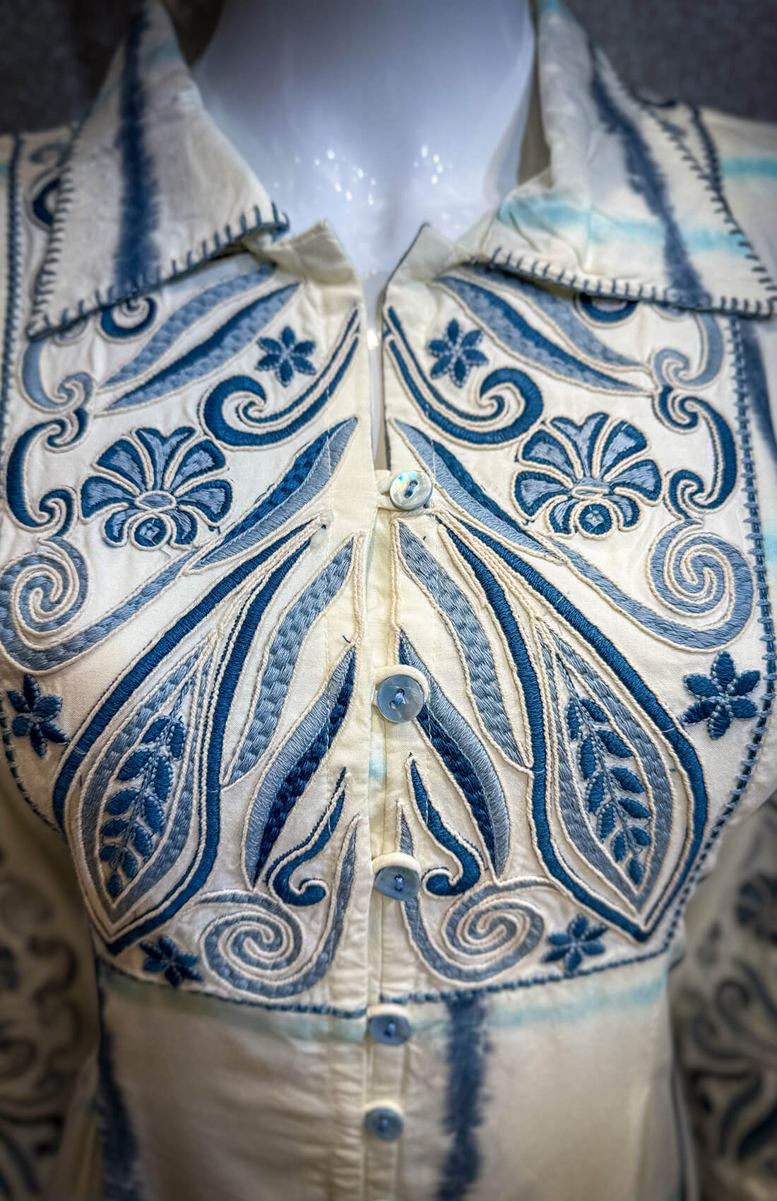 Thread Work One Piece - Collar Neck - Blue